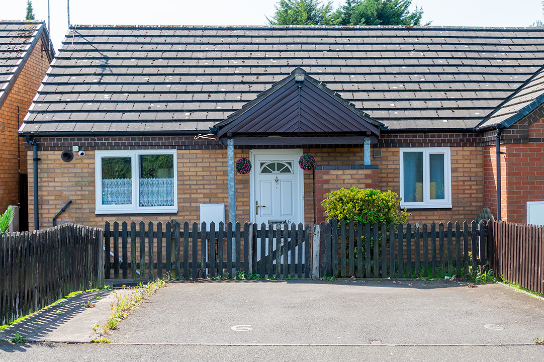 Decent Homes.JPG